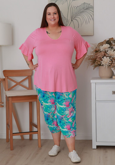 Plus Size Bamboo Crop Ruched Pant In Ocean Bloom
