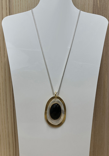 Three Tone Oval Pendant Necklace