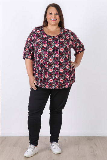 Stretch Denim Fitted Jeans in Matte Black