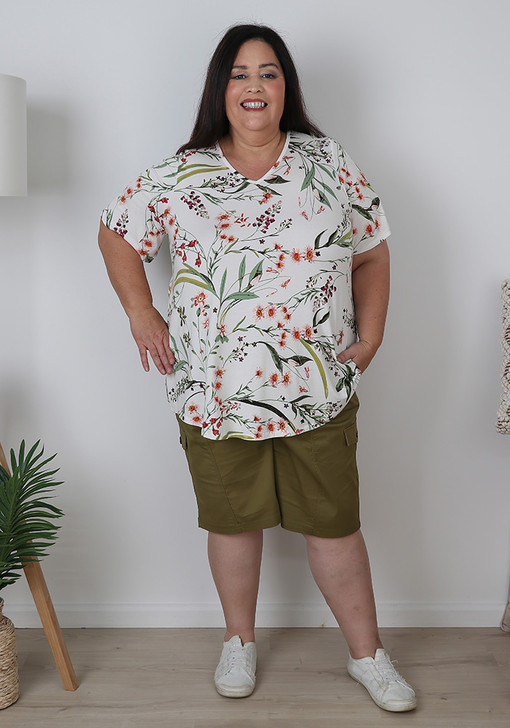 Plus Size Khaki Stretch Cotton Cargo Style Shorts