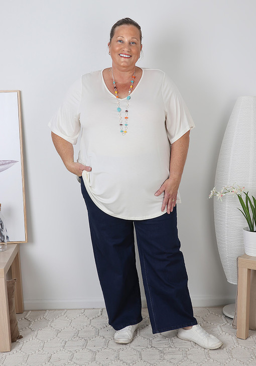 Plus Size Indigo Blue Pull On Wide Leg Denim Jeans