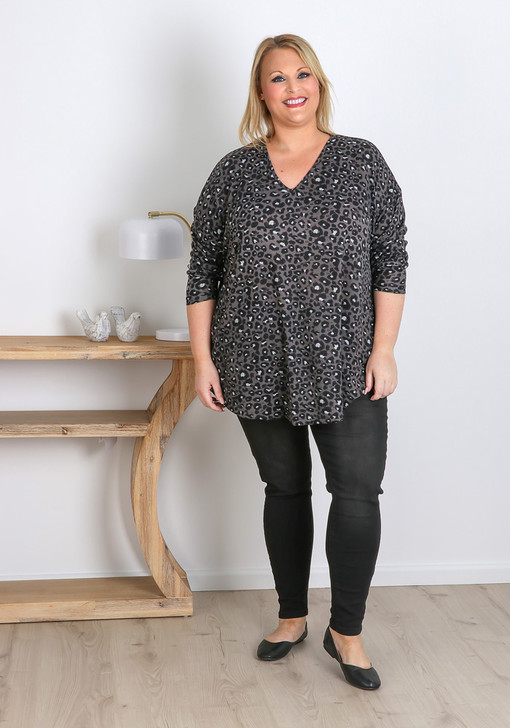 plus size grey leopard long sleeve top