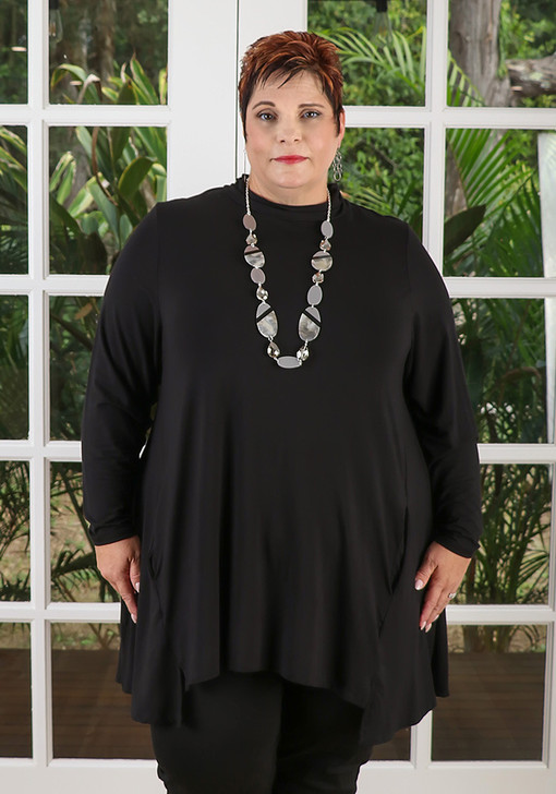 Plus Size Black Swing Tunic with Pockets