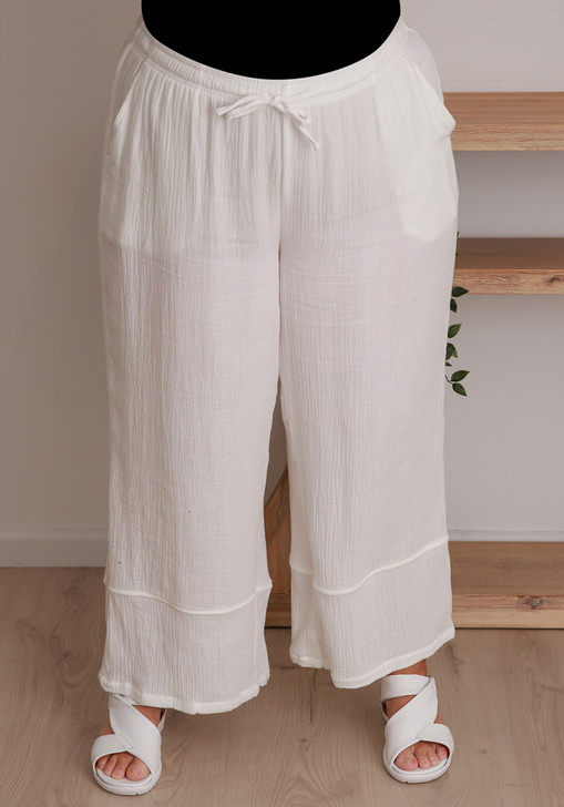 Plus Size White Textured Casual Pant