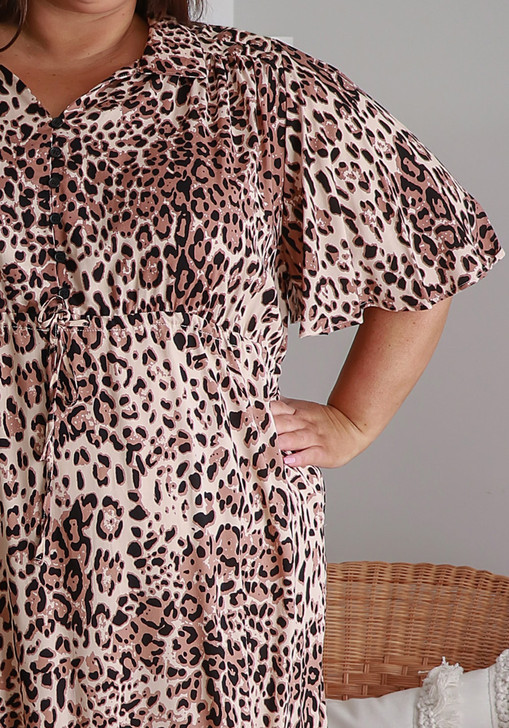 Plus Size Leopard Print Tie Waist Dress
