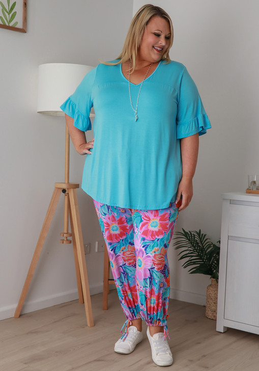 Plus Size Pastel Floral Stretch Gypsy Pant
