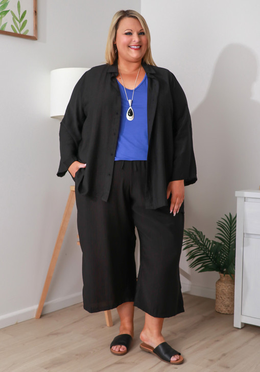 Plus Size Black Mid Length Dress Pant