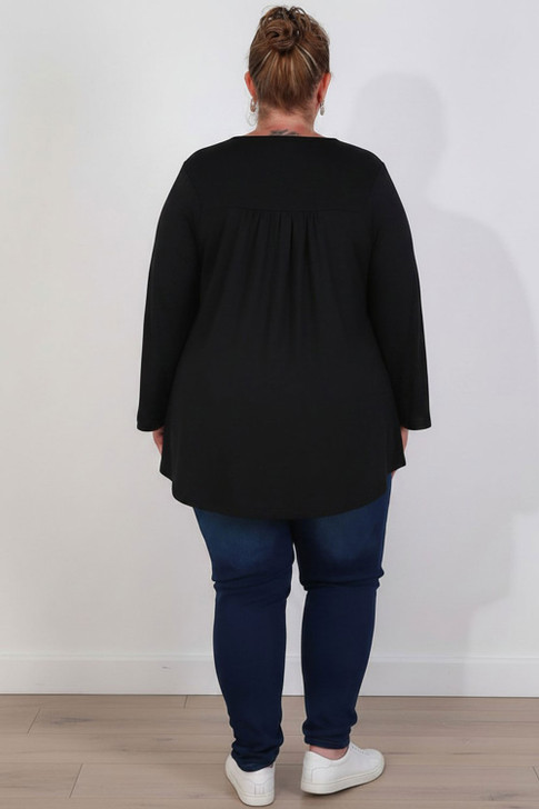 Plus Size Black Relaxed Fit Sleeve Top