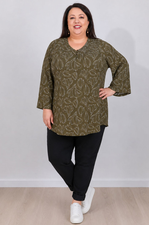 Plus Size Relaxed Fit Top In Khaki Floral Outline