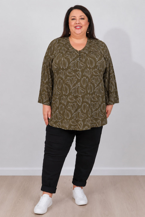 Plus Size Relaxed Fit Top In Khaki Floral Outline