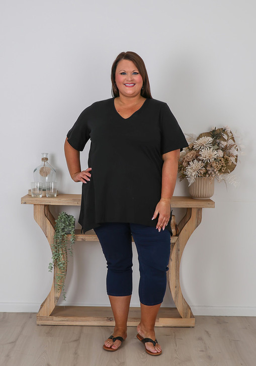 Plus Size V Neck Tee With Side Splits In Black