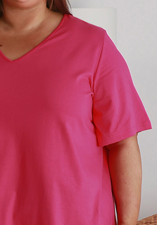 Plus Size Cotton V Neck Tee With Side Splits In Hot Pink