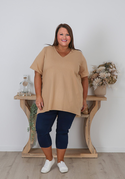 Plus Size V Neck Tee With Side Splits In Latte