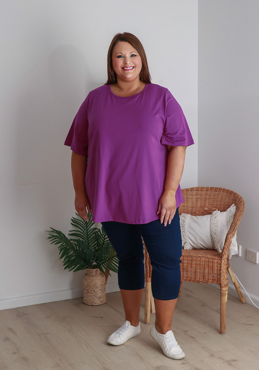 Plus Size Cotton Round Neck Tee In Fuchsia