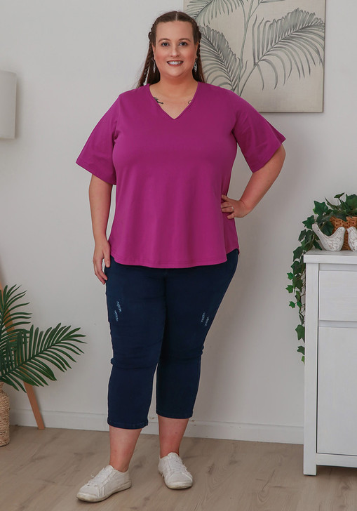 Plus Size Cotton V Neck Curved Hem Tee In Fuchsia