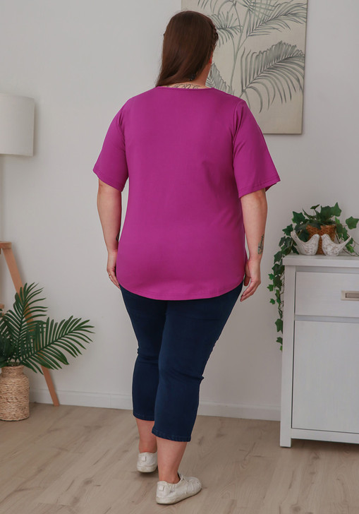 Plus Size Cotton V Neck Curved Hem Tee In Fuchsia
