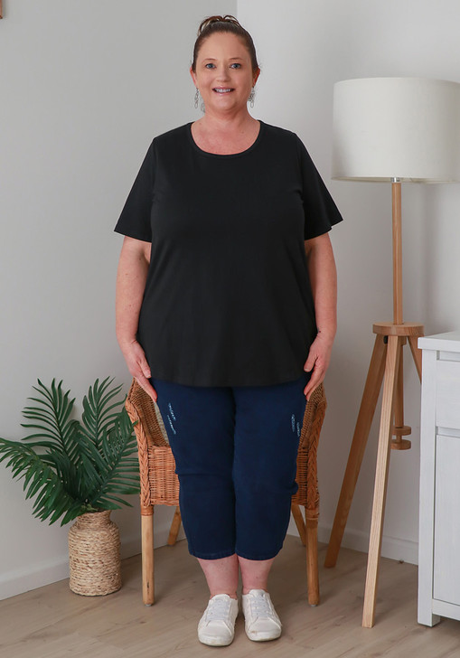 Plus Size Cotton Round Neck Everyday Tee In Black
