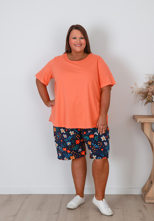 Plus Size Shorts In Floral Print