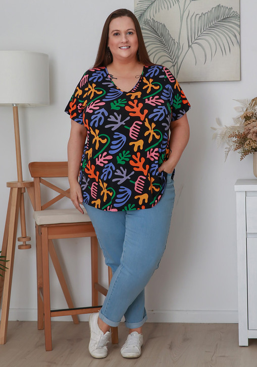 plus size playful print short sleeve top