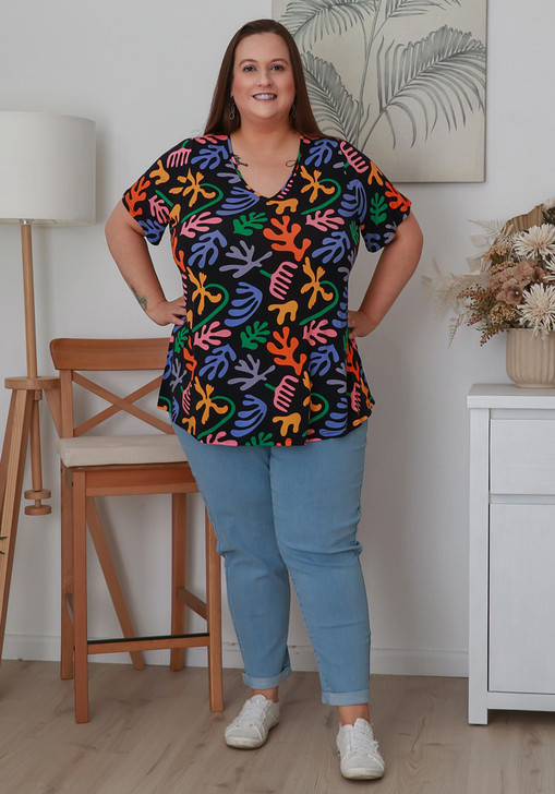 plus size playful print short sleeve top