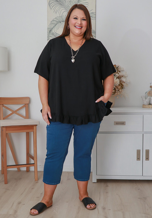 Plus Size Linen Blend Ruffle Hem Top in Black