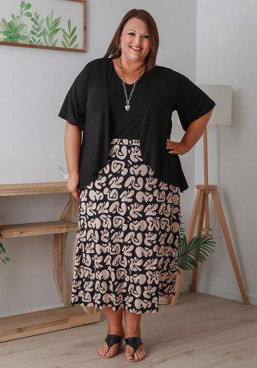 Plus Size Bamboo Stretch Skirt in Black and Latte