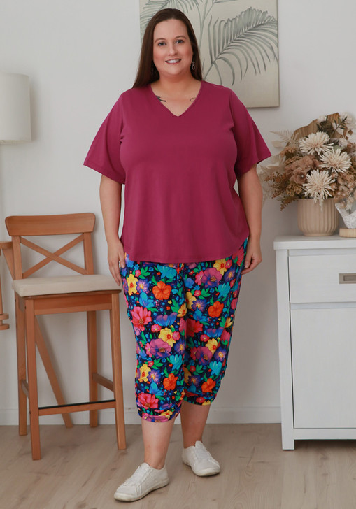 plus size stretch floral crop pants - curvaceous 