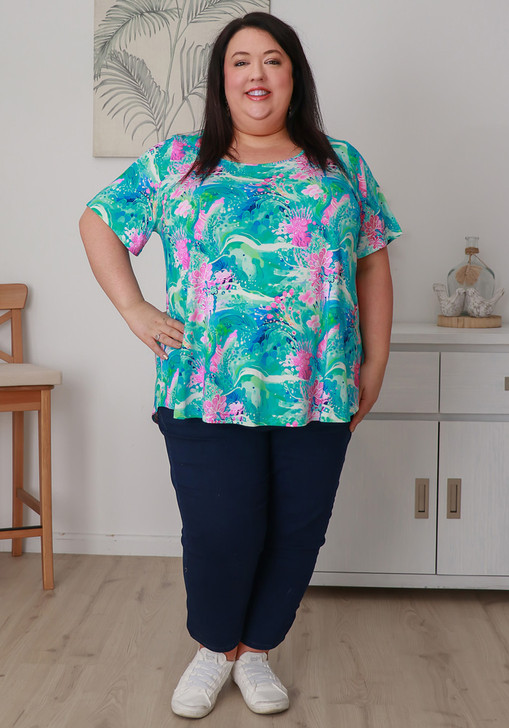 Plus Size Scoop Neck Bamboo Tee In Ocean Bloom