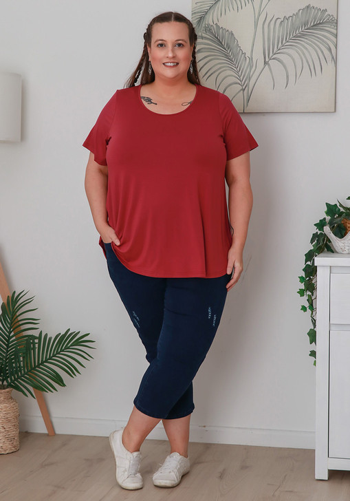 Plus Size Scoop Neck Bamboo Tee in Boysenberry