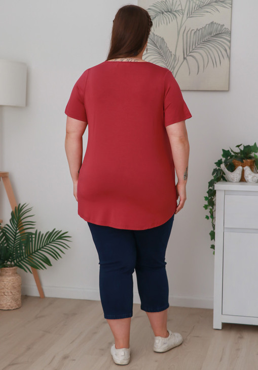 Plus Size Scoop Neck Bamboo Tee in Boysenberry