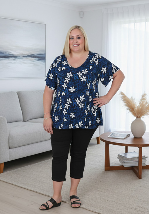 Plus Size Summer White Blooms Top