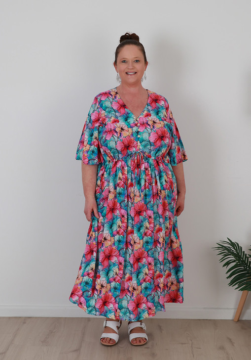 plus size summer floral peak dress  sizes 18-32