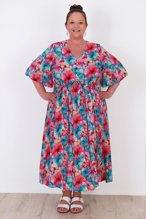 Plus Size Peak Dress In Pretty Floral