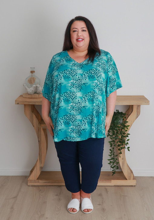Plus Size Textured Animal Print Top In Teal