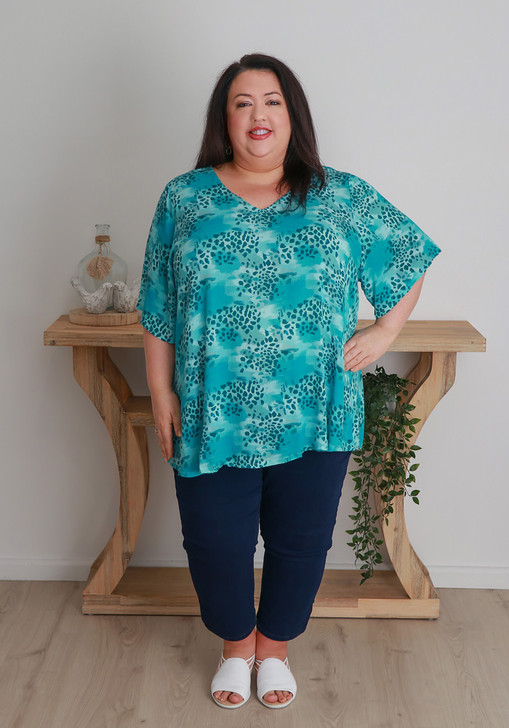 Plus Size Textured Animal Print Top In Teal
