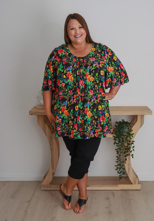 Plus Size Pintuck Top In Vibrant Floral