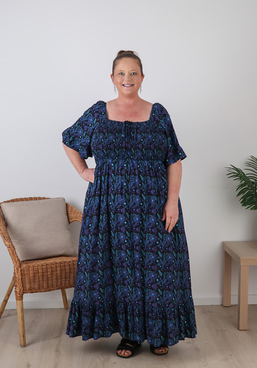 Plus Size Shirred Bust Maxi Dress In Henna Style Print