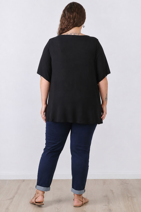 plus size black short sleeve top