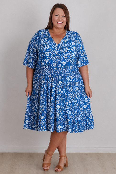 Plus Size Shirred Waist Dress In Blue And White 