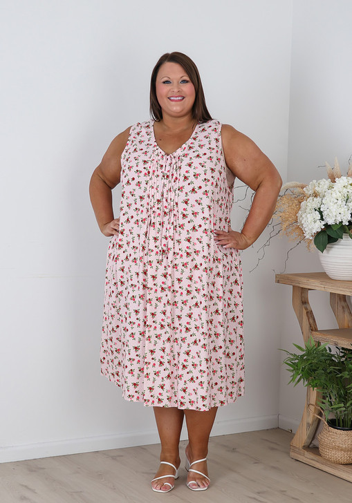 Plus Size Sleeveless Dress In Pink Rosebuds
