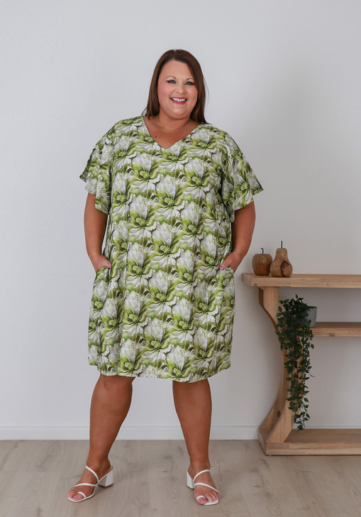 Easy Wear Short Dress In Shades Of Green