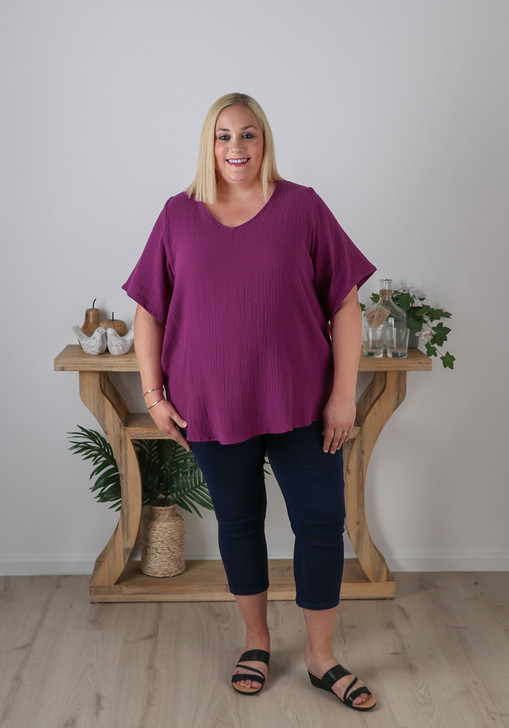 Plus Size Textured Cotton V Neck Top In Purple