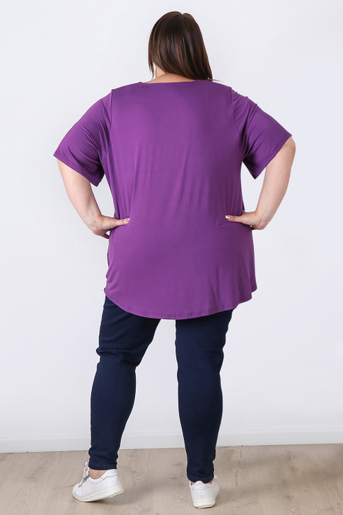 Plus Size Pinched V Neck Top In Purple