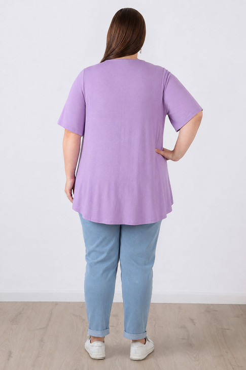 Plus Size Pinched V Neck Top In Lilac