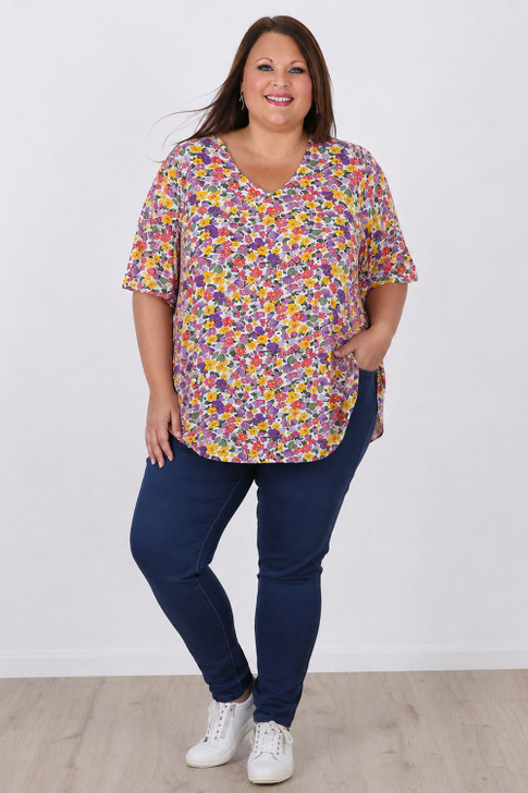 Short Sleeve Top In Pretty Floral