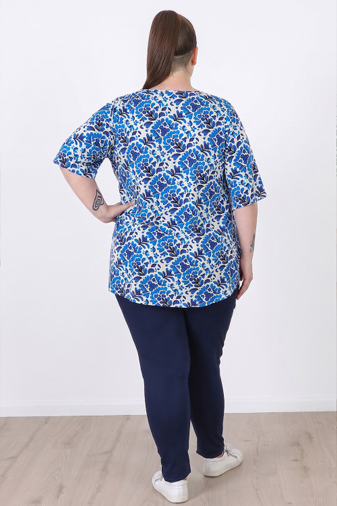 Plus Size V Neck Stretch Top In Blue And White