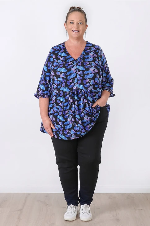 Plus Size Pull On Relaxed Fit Denim Jeans In Black