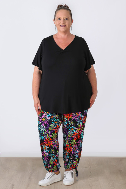 Plus Size Gypsy Pant Sunburst Floral | 18 to 32 Curvaceous