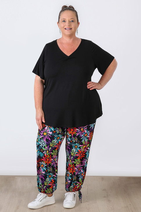 Plus Size Sunburst Floral Stretch Gypsy Pants