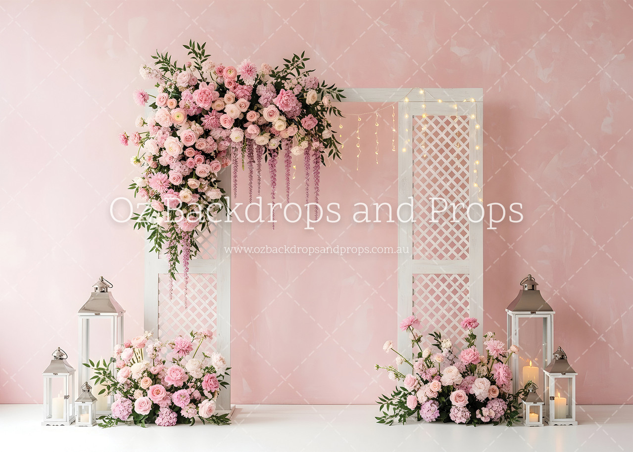 Lattice Arch Flowers